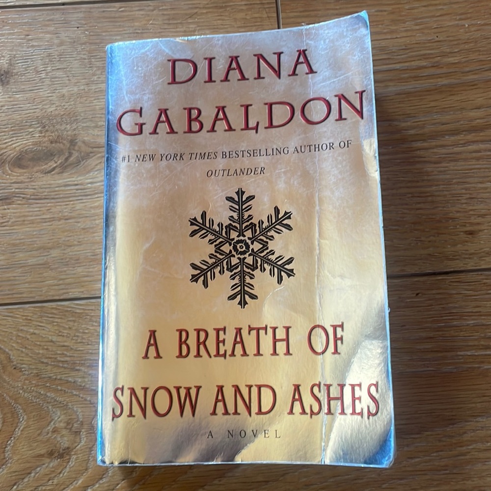Diana Gabaldon, A breath of snow and ashes, Book 6 in Outlander series